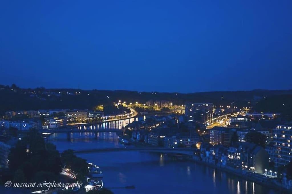 Gite De Charme Bord De Meuse Namur Exterior foto