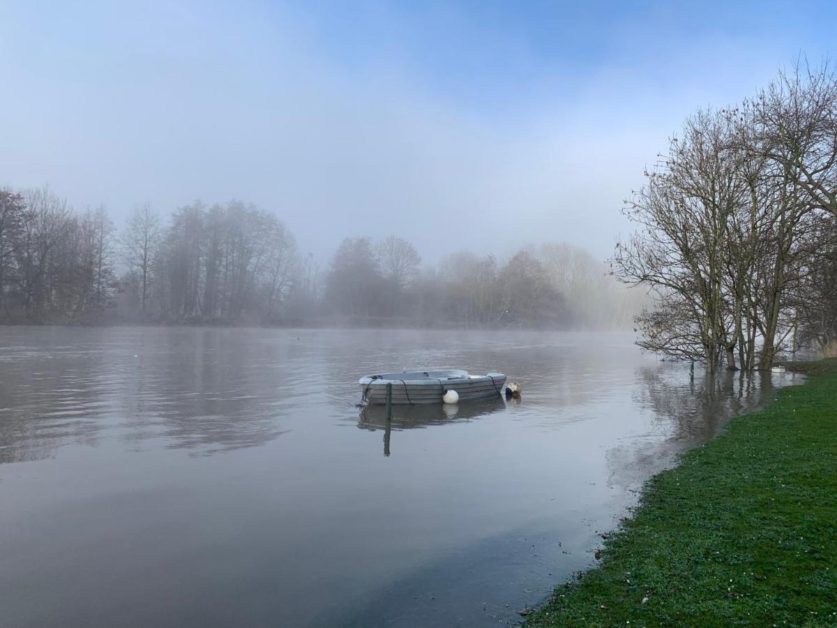 Gite De Charme Bord De Meuse Namur Exterior foto