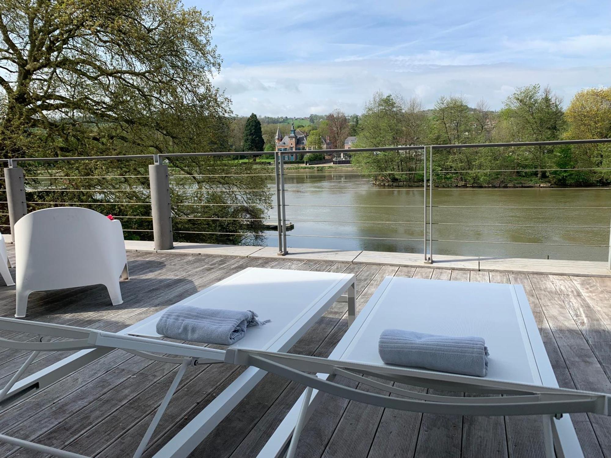 Gite De Charme Bord De Meuse Namur Exterior foto